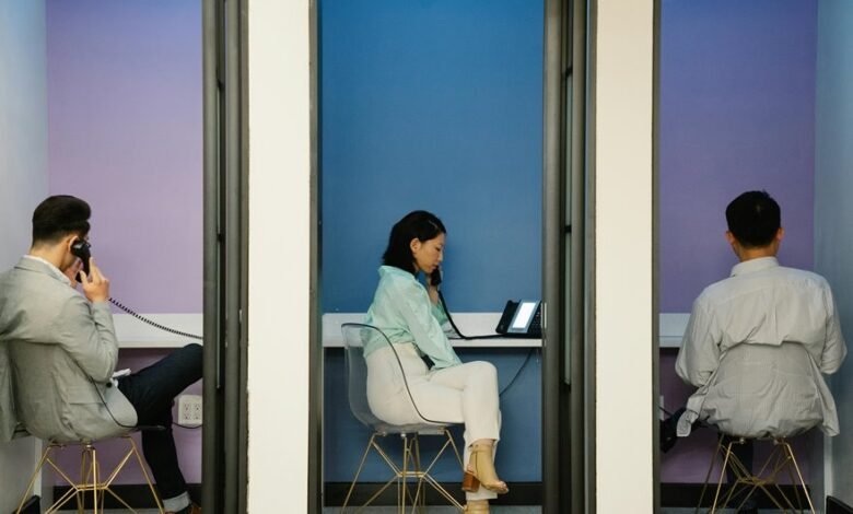 customer service assistance phone